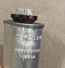 Vintage Bell + Howell 45692 16mm GE Capacitor 75-15-A 7.5uf 330VAC # 72F4124