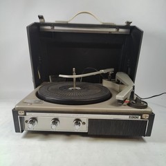 Vintage General Electric Model 200 “Mustang” Portable Record Player For Parts