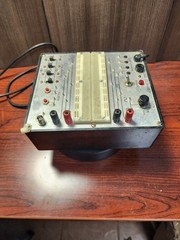 Vintage El Instruments DIGI DESIGNER, TTL Digital Breadboard Trainer