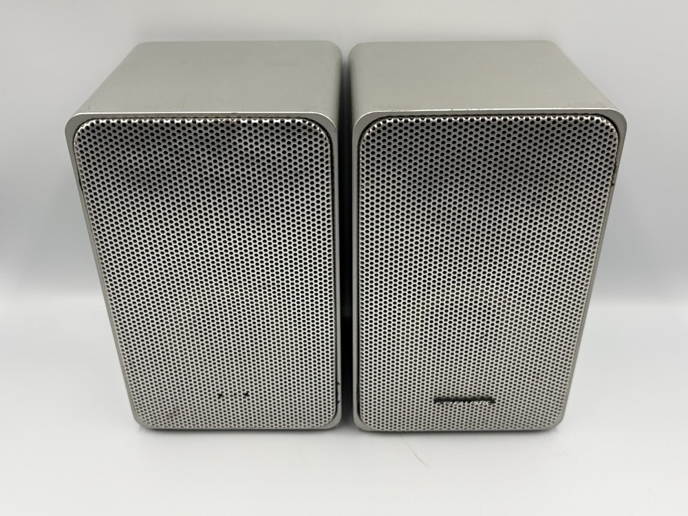Realistic Minimus 7 Speakers Silver 40-2034 Pair Bookshelf Stereo Audio – TESTED