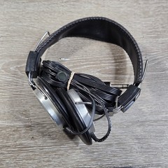 Vintage Numark HV-100 Dynamic Stereo Headphones 32 Ohms DJ Wired Black Silver