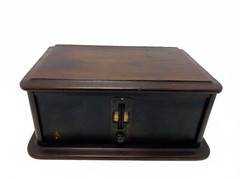 Parmak Model 1929 Radio Parker McCrory Mfg Co Wooden Cabinet – NICE SHAPE