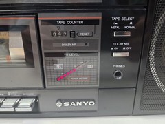Vintage Sanyo C 32 SM/FM STEREO CASSETTE EQUALIZER BOOMBOX Excellent Tested 100%