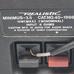Vtg Realistic Minimus 3.5 Speakers 15W Input 8 Ohms 40-1996A Untested 3.5″ X 5″