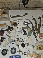 LARGE LOT GARRARD COLLARO NORELCO ROBBINS PINCH ROLLER IDLER WHEEL NEEDLE + MORE