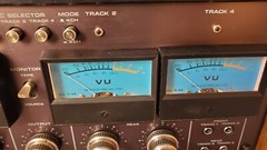 AKAI GX-400DSS Reel-to-Reel Stereo Tape Deck W/RC-17 Remote Control, EUC, TESTED