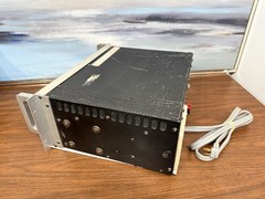 Crown SA2 Distinction Series Amplifier – PARTS OR RESTORATION NOT WORKING AS-IS