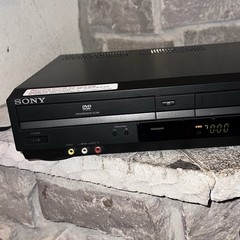 Near Mint Tested Sony SLV-D380P DVD/VHS Combo Player VCR Recorder + Remote