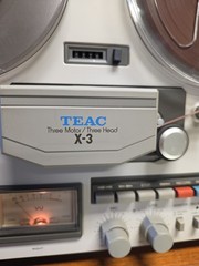 TEAC X-3 Reel to Reel Tape Deck. Powers On. Fast Forward & Rewind Working.