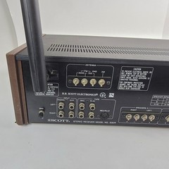 Scott stereo receiver 330R. Classic silver face model with wood sides Tested