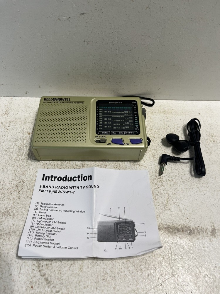 – New Bell Howell FM/MW/SW 9 Band World Receiver Portable Radio