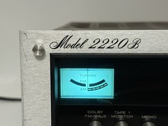 Vintage Marantz 2220B Stereophonic Receiver with LED Lights ~ 20W/CH into 8Ω