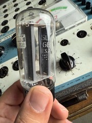 Realistic (GE) 5U4GB/5AS4A Grey Plate Side D Getter Tested on B&K 707