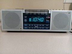 Vintage GE Model 7-4965A Digital Alarm Clock Radio AM/FM Cassette Recorder Works