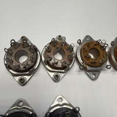 Lot of 14 VINTAGE CINCH 8 Pin OCTAL VACUUM TUBE AMP PARTS SOCKETs 8-PIN