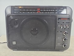 GE Superadio 7-2887A Am/Fm Wide Band Radio Long Range Hi Performance Super Radio