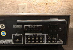 Marantz 2220B AM/FM Stereo Receiver 20 WPC Open Box perfect working condition