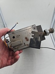 RARE VTG AUDIOVOX AM/FM Radio Car Stereo Model # 78-FO-FDXH For Parts And Repair