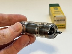 Amperex EL83 / 6CK6 Vacuum Tube