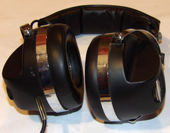 VINTAGE 1970s ELEGA DR-100HR STEREO HEADPHONES! MOD ’70s STYLE! DUAL VOLUME!