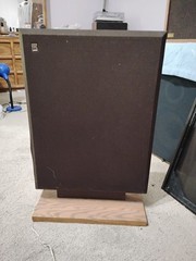 Bertagni Electroacoustic SM100 Speaker——– ONLY ONE