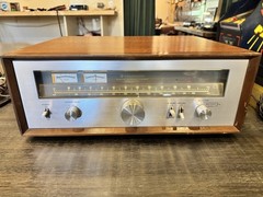 Kenwood KT-7500 AM-FM Stereo Tuner Silver Face w/ Wood Case