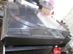 Vintage Mitsubishi LT-22 PLL Quartz Logic Controlled Linear Tracking Turntable