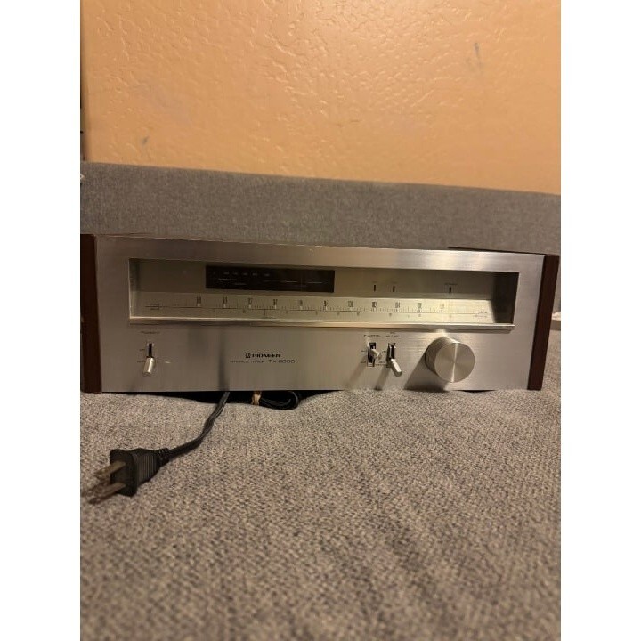 Vintage 1980’s Pioneer TX-6800 ~ AM/FM Stereo Tuner (READ DESCRIPTION)