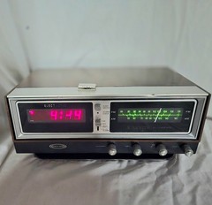 Zenith Model H472W AM/FM Clock Radio Circle of Sound Restored with Green LEDs