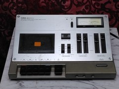 Aiwa Solid State Stereo Cassette Deck AD-1250 READ DESCRIPTION
