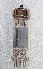 UCL82 (50BM8) Brimar NOS Vacuum Tube, Triplett 3444 Tested – will combine ship