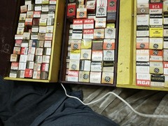 Amp-Radio Tubes- Traveling Sales Man Case. Over 140 In Case. Variety Sizes