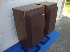 Awesome Vintage Micro Acoustics (MA) FRM-1 Floor Speakers – Reconditioned.