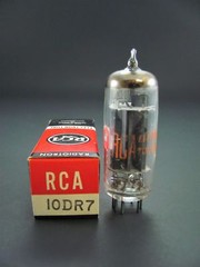 10DR7 – RCA Vacuum Tube – *New Old Stock* – FREE SHIPPING