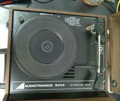 Audiotronics 304A Turntable