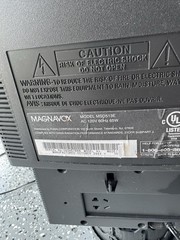 Magnavox MSD513E 13″ CRT TV Silver Built-in DVD Player Headphone Jack 2004