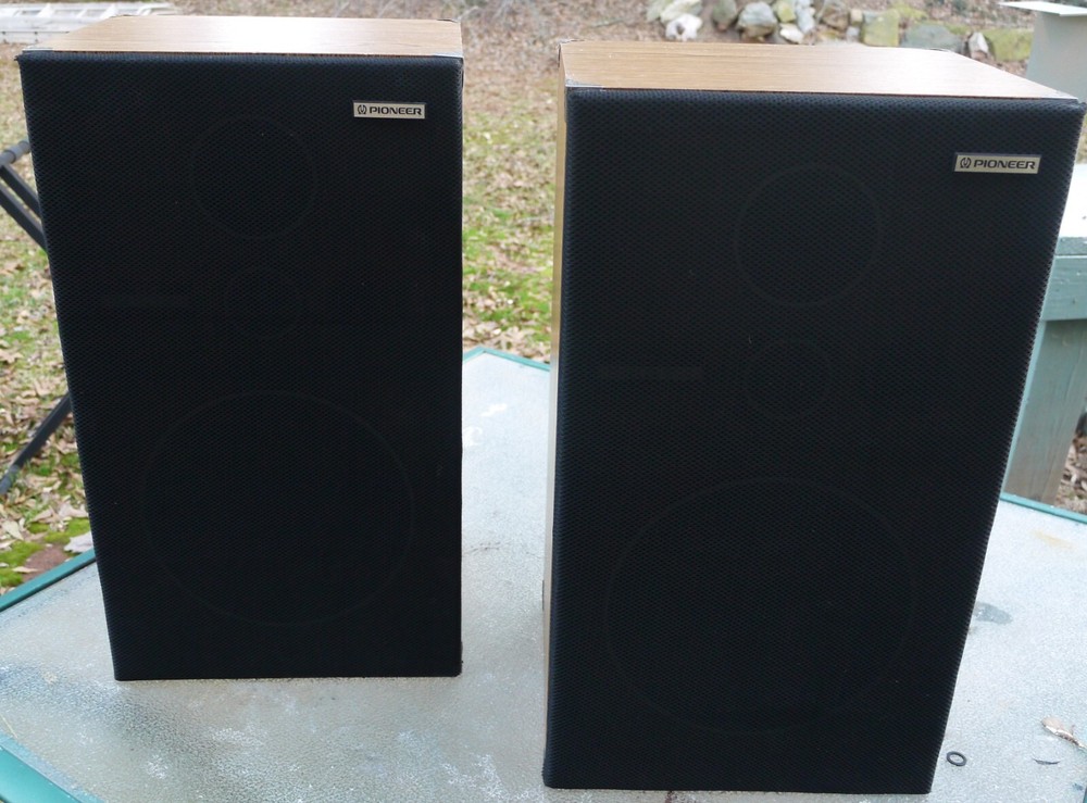 Pioneer CS-G203 3-Way Speaker System 100 Watts 6 OHM Restored w/Grills Tested