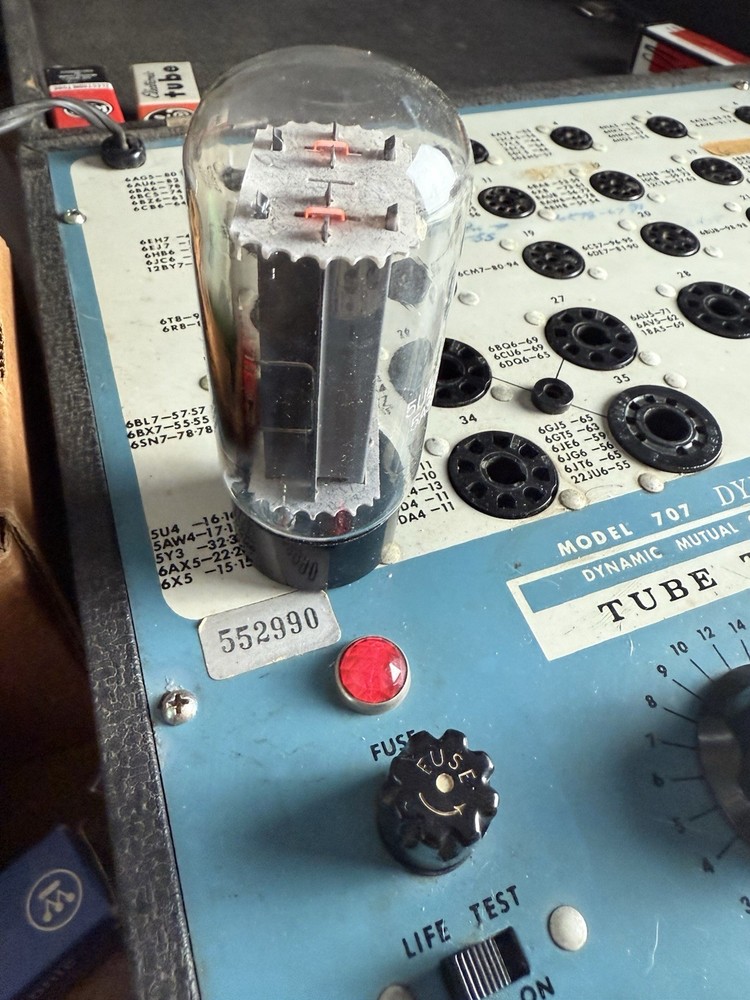 Realistic (GE) 5U4GB/5AS4A Grey Plate Side D Getter Tested on B&K 707