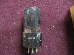 NOS Tung-Sol Black Glass JAN CTL 6F6GT tube. Test 101% emissions & 103% gm. 1947