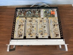 Crown SA2 Distinction Series Amplifier – PARTS OR RESTORATION NOT WORKING AS-IS