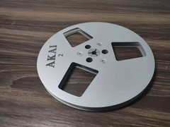 One silvery TAPE REEL Akai 7″ inch Light Metal Aluminum Take Up Reel
