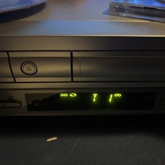 Sony SLV-D300P DVD/VCR Combo Player w/working Remote DVD Won’t Read VHS Works
