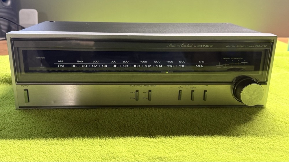 Vintage Fisher FM-120 AM/FM Stereo Tuner Works Great See Pics 🔥🔥