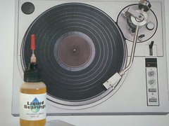 Liquid Bearings 100%-synthetic oil for Technics and all turntables, PLEASE READ!