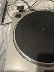 Hitachi HT-40S Direct Drive Turntable with replaced stylus Made in Japan, tested