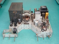 Vintage 1940s DeWald BT-100, 10″ Table Top TV, RCA 630 Clone