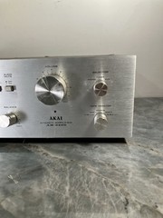 AKAI AM-2400 Integrated Amplifier – TESTED