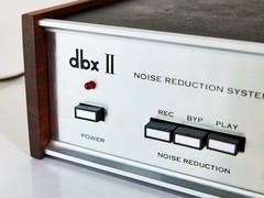 DBX MODEL DBXII 122 ORIGINAL 1970’s WORKS TESTED Silver Face Wood Case Vintage