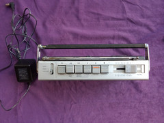 Vintage Realistic Minisette-10 Cassette Tape Player/Recorder + AM/FM Radio