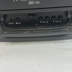Sharp 90’s Retro CRT 13″ TV VCR VHS Player Combo 13VT-G120 Gamer Gaming TESTED